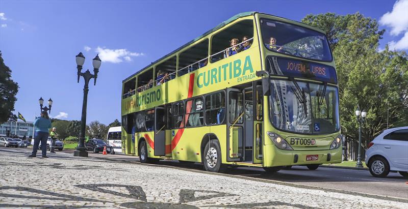 Linha Turismo De Curitiba Ter Tarifa A R Para Moradores Durante A