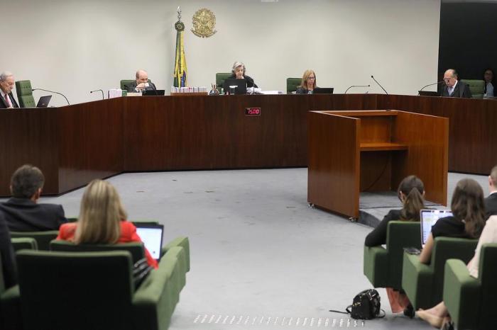 STF contrária decisão do plenário em caso semelhante